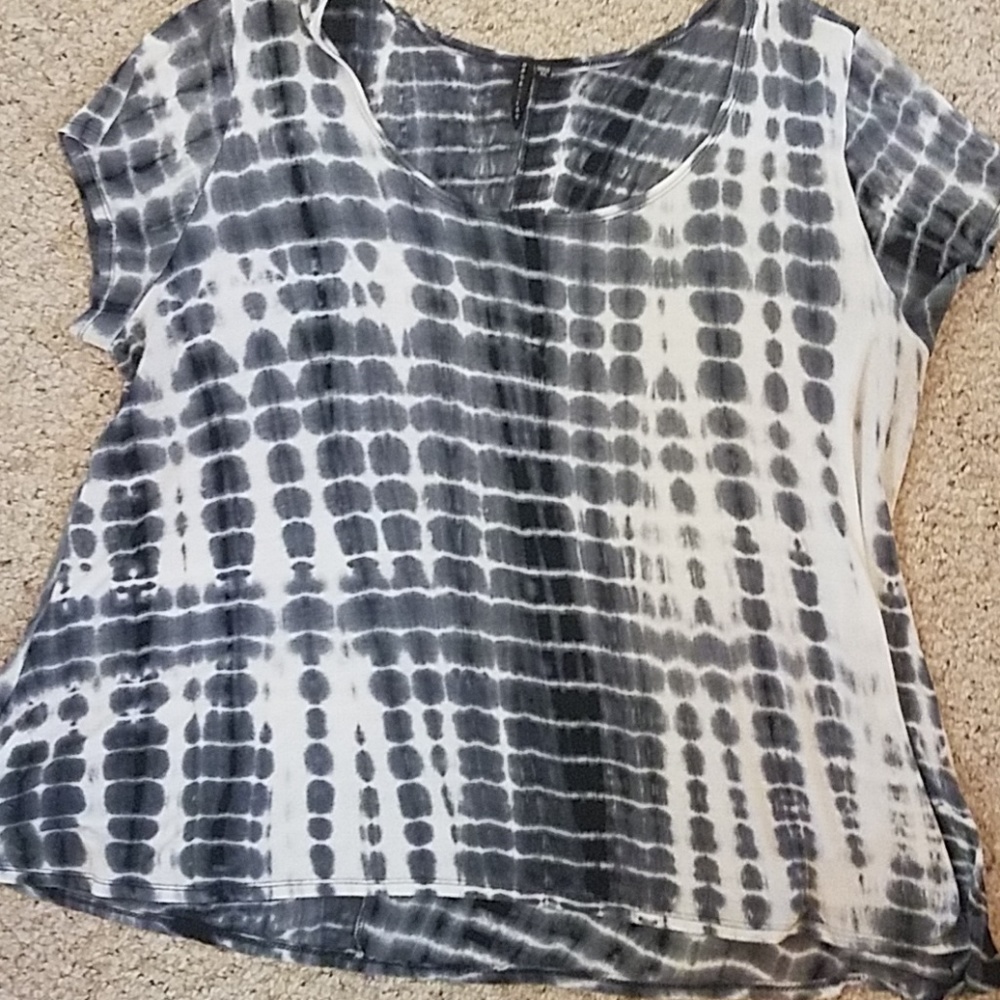 Super Stretchy short sleeve Tee